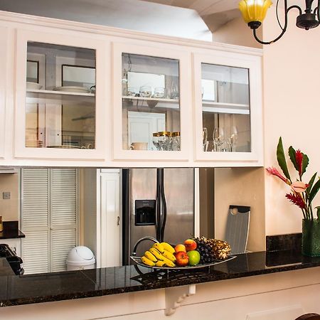 Heavenly Suites La Feuillet ภายนอก รูปภาพ