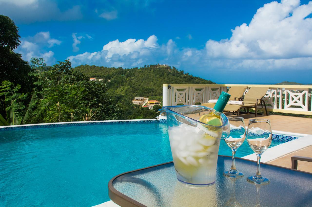 Heavenly Suites La Feuillet ภายนอก รูปภาพ