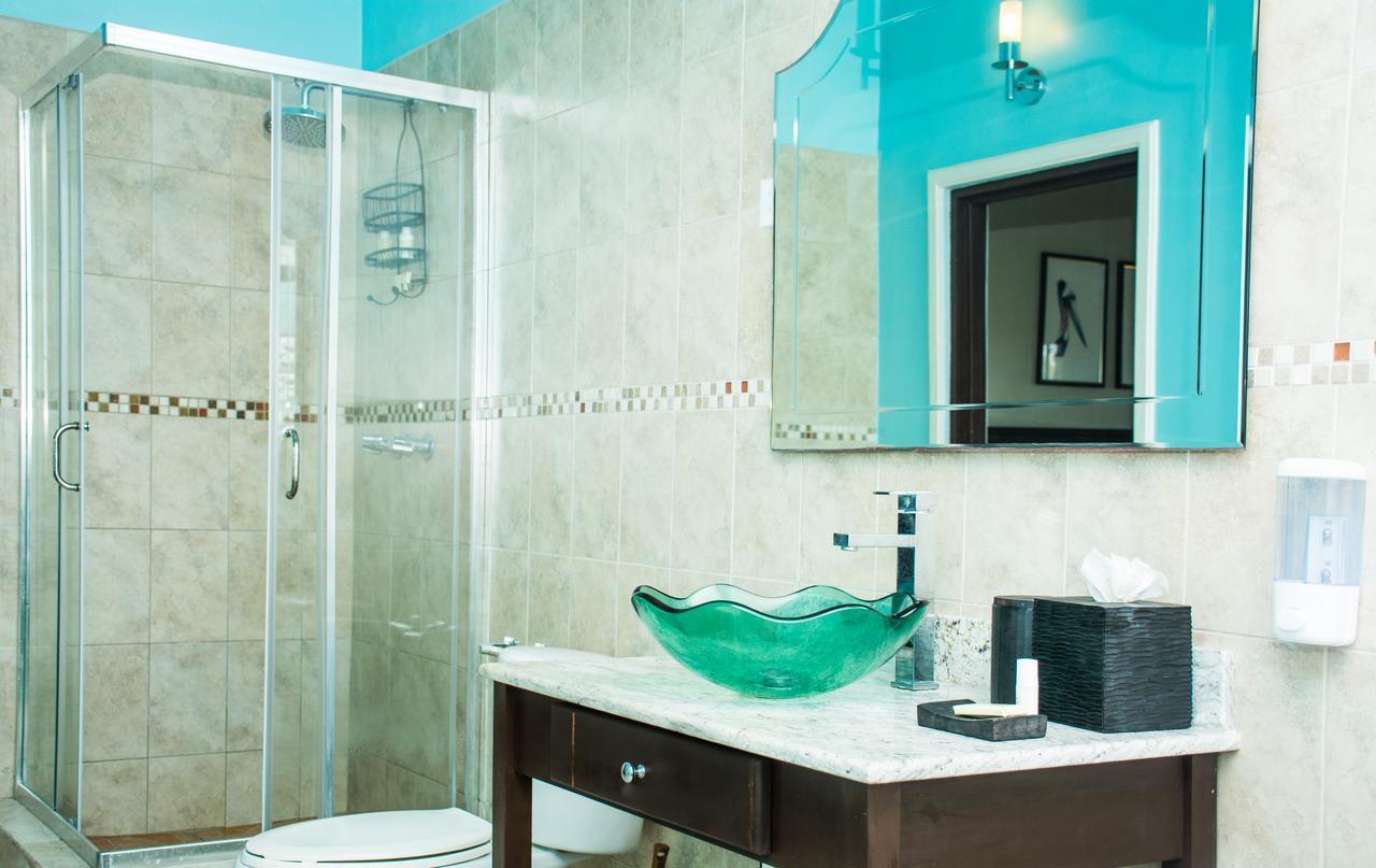 Heavenly Suites La Feuillet ภายนอก รูปภาพ